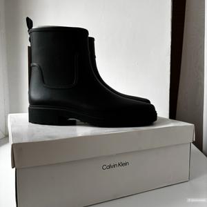 Сапоги резиновые Calvin Klein Размер: 41