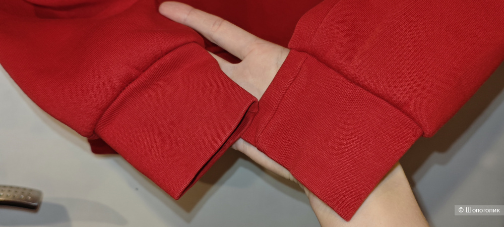 TOMMY HILFIGER толстовка S/M размер