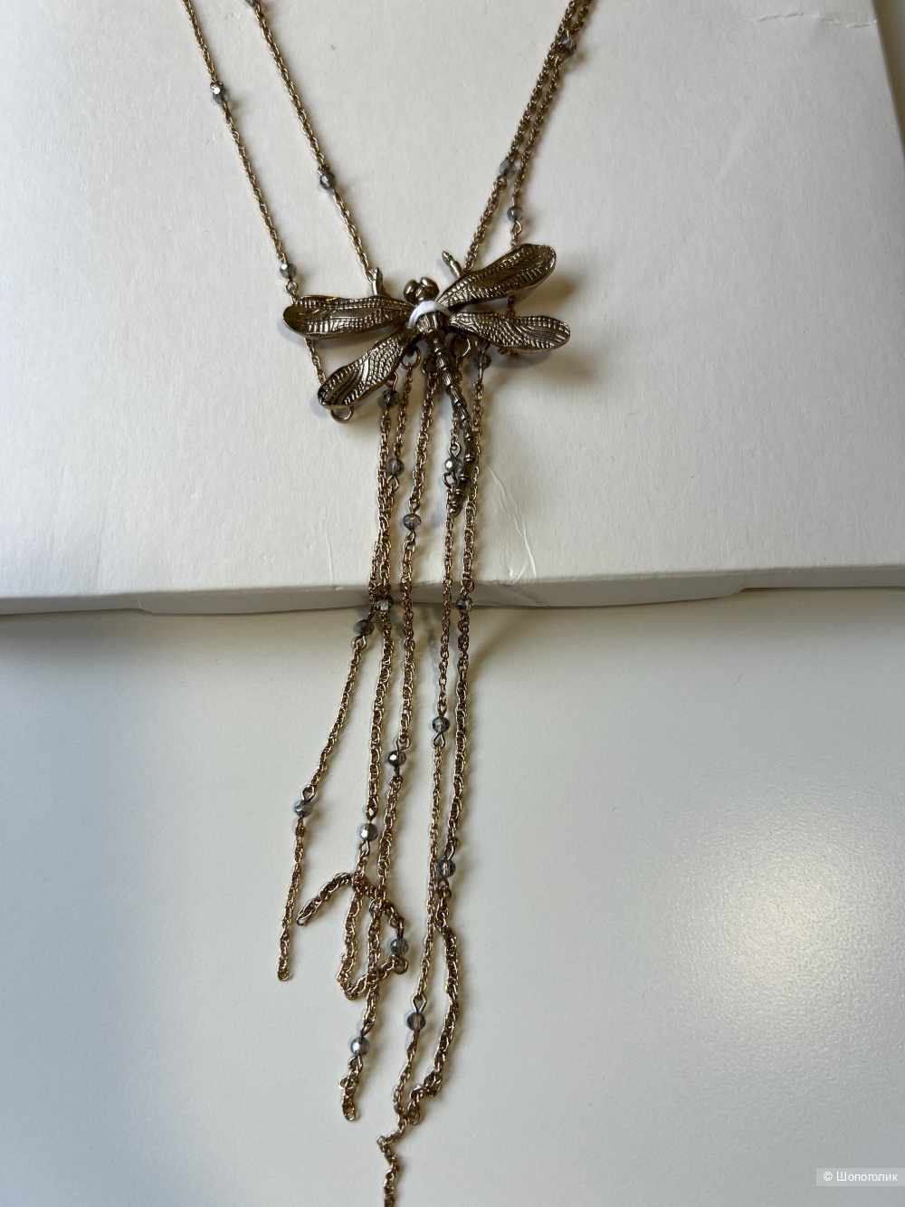 Длинное колье Zara со стрекозой и цепочками