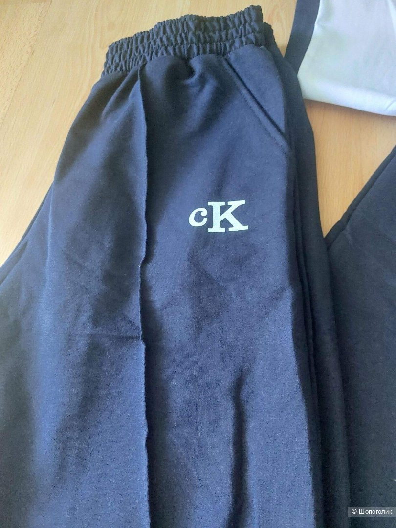 Костюм мужской. No name. Размер 52