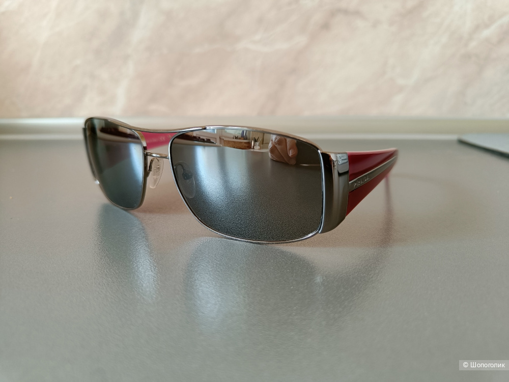 Солнцезащитные очки Prada (строго оригинал!).