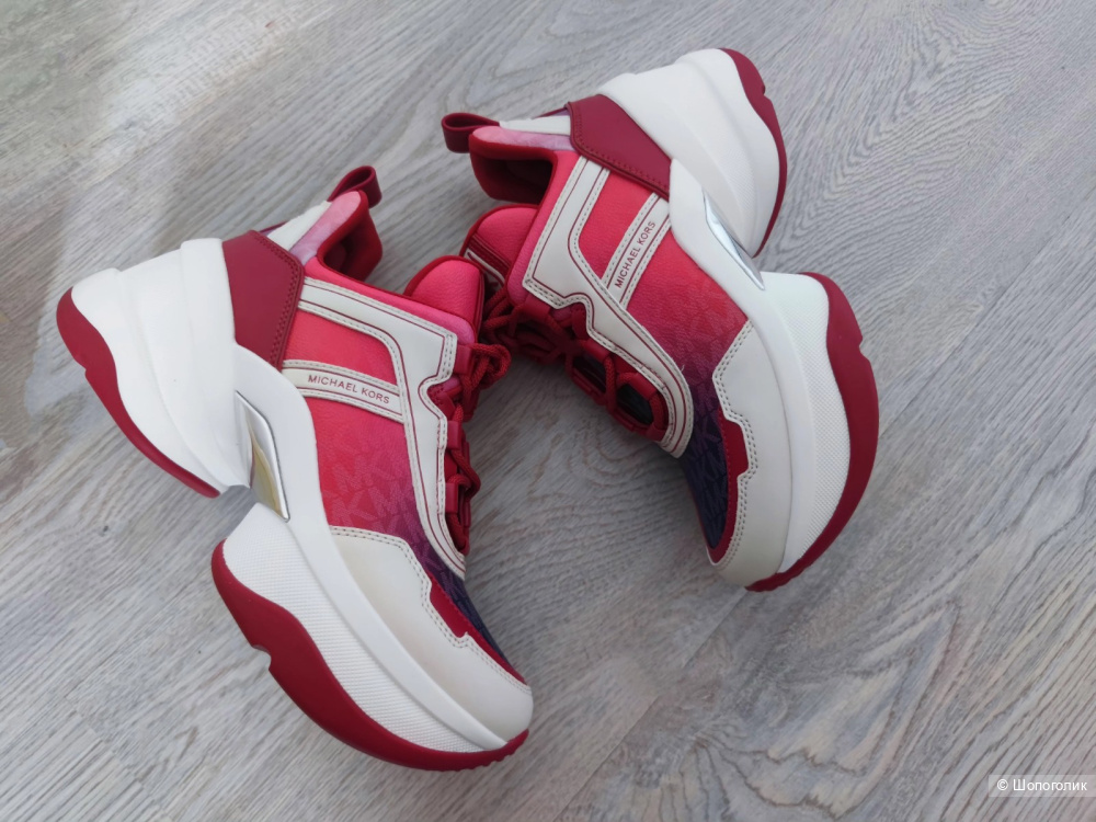 Кроссовки Michael Kors 39,5