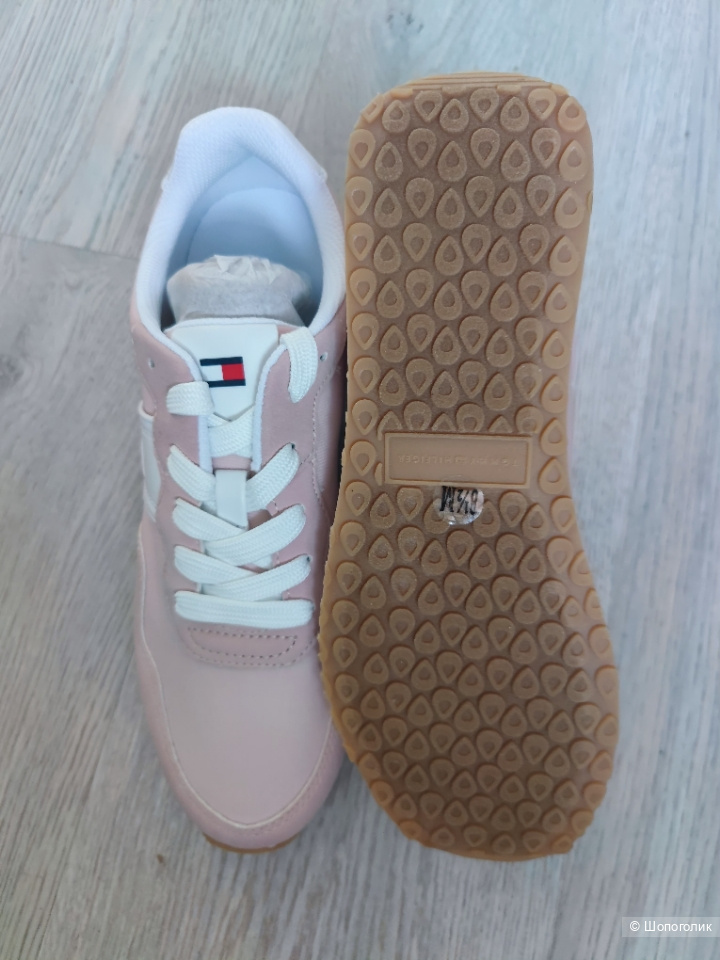 Кроссовки Tommy Hilfiger 38,5