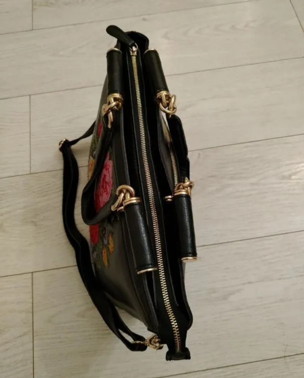 Сумка в стиле DOLCE & GABBANA , 40 × 25 см.