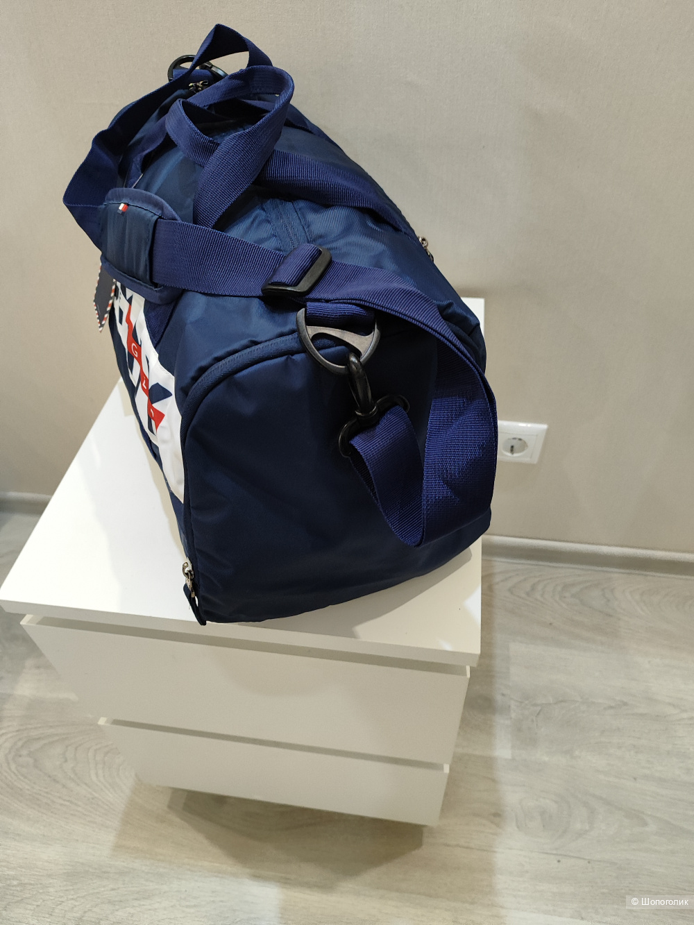 Сумка спортивная Tommy Hilfiger