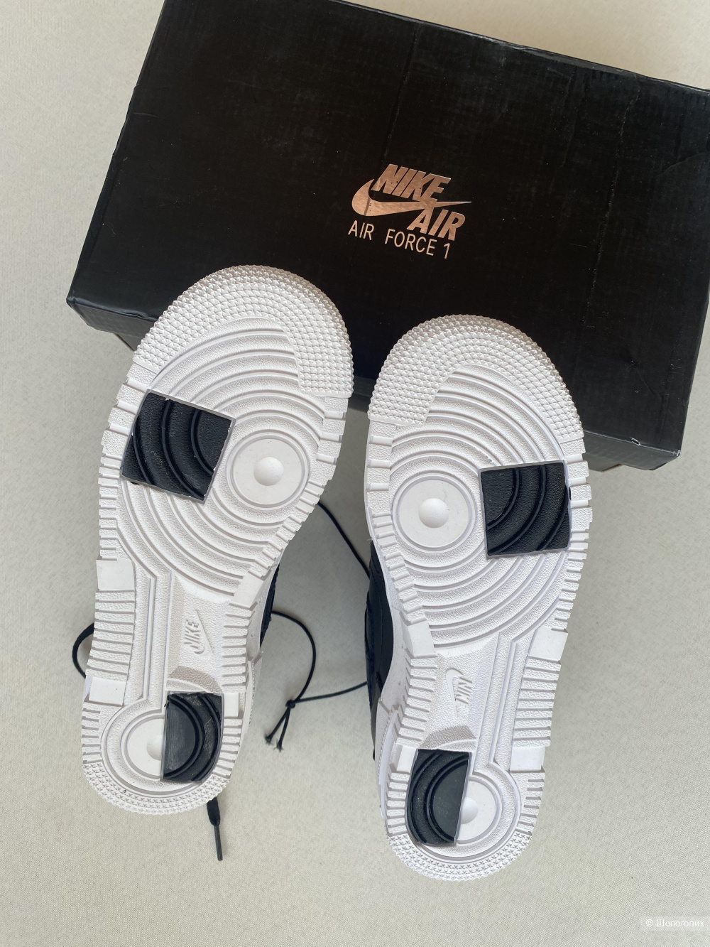 Кроссовки Nike Air Force 1 Pixel р.39