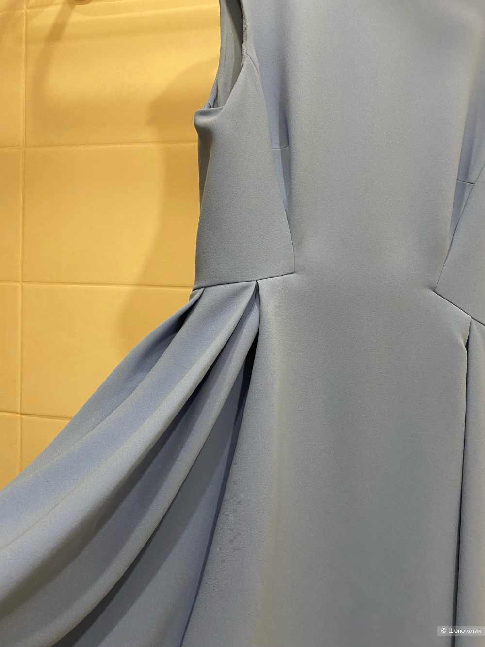 Платье от  Reiss.Размер Евр. 40.