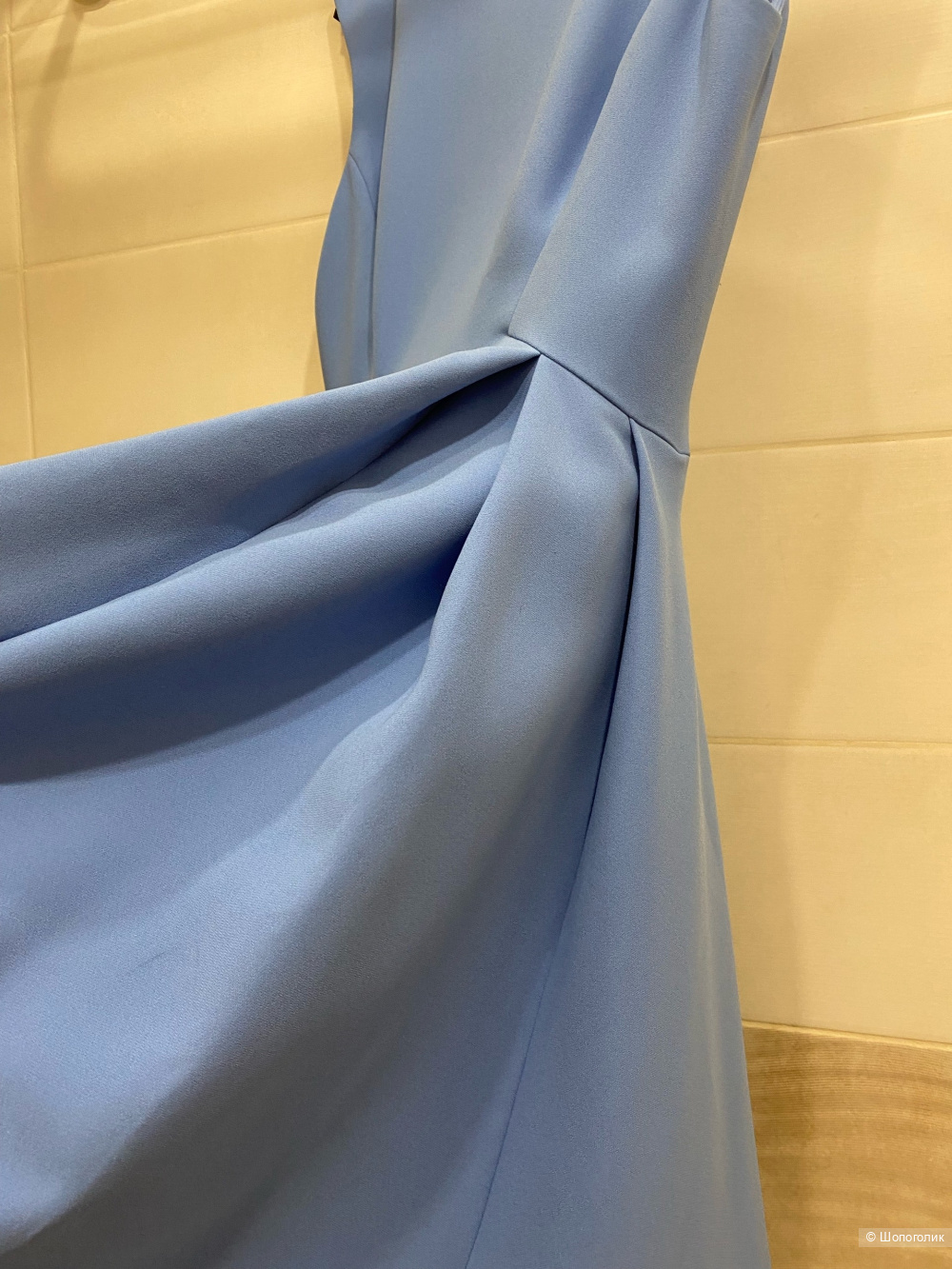 Платье от  Reiss.Размер Евр. 40.