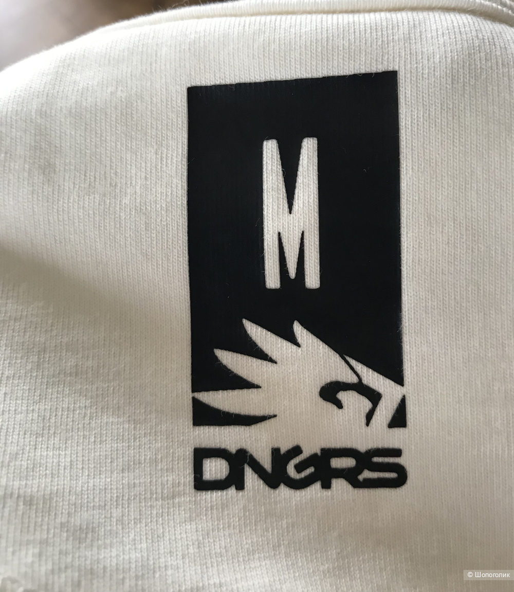 Футболка  Dangerous DNGRS , белая размер S-M.