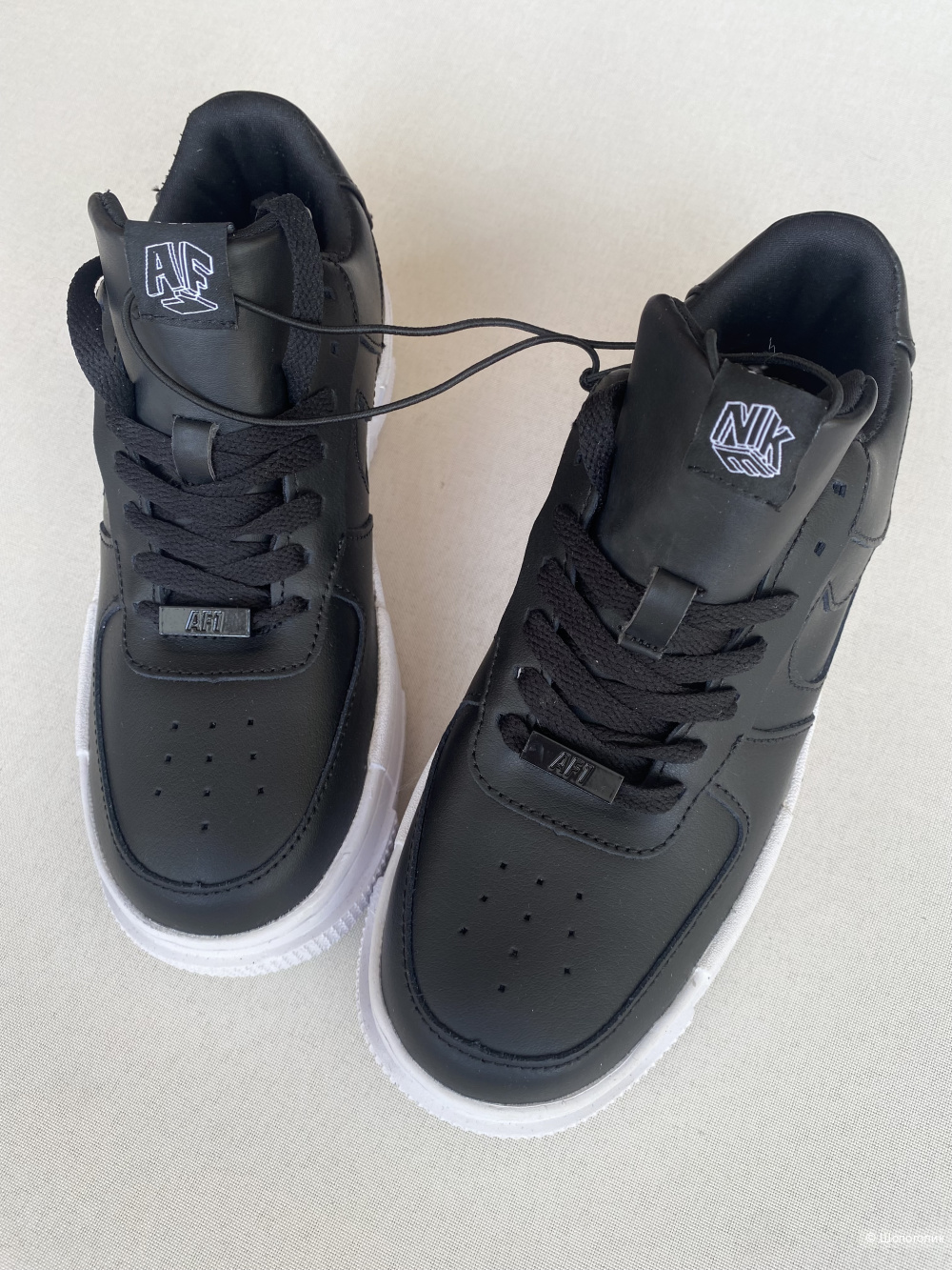 Кроссовки Nike Air Force 1 Pixel р.39