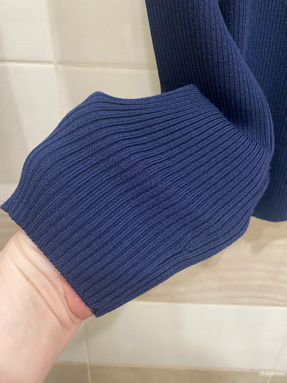 Джемпер-поло от  VANILIA.Размер Евр.38.