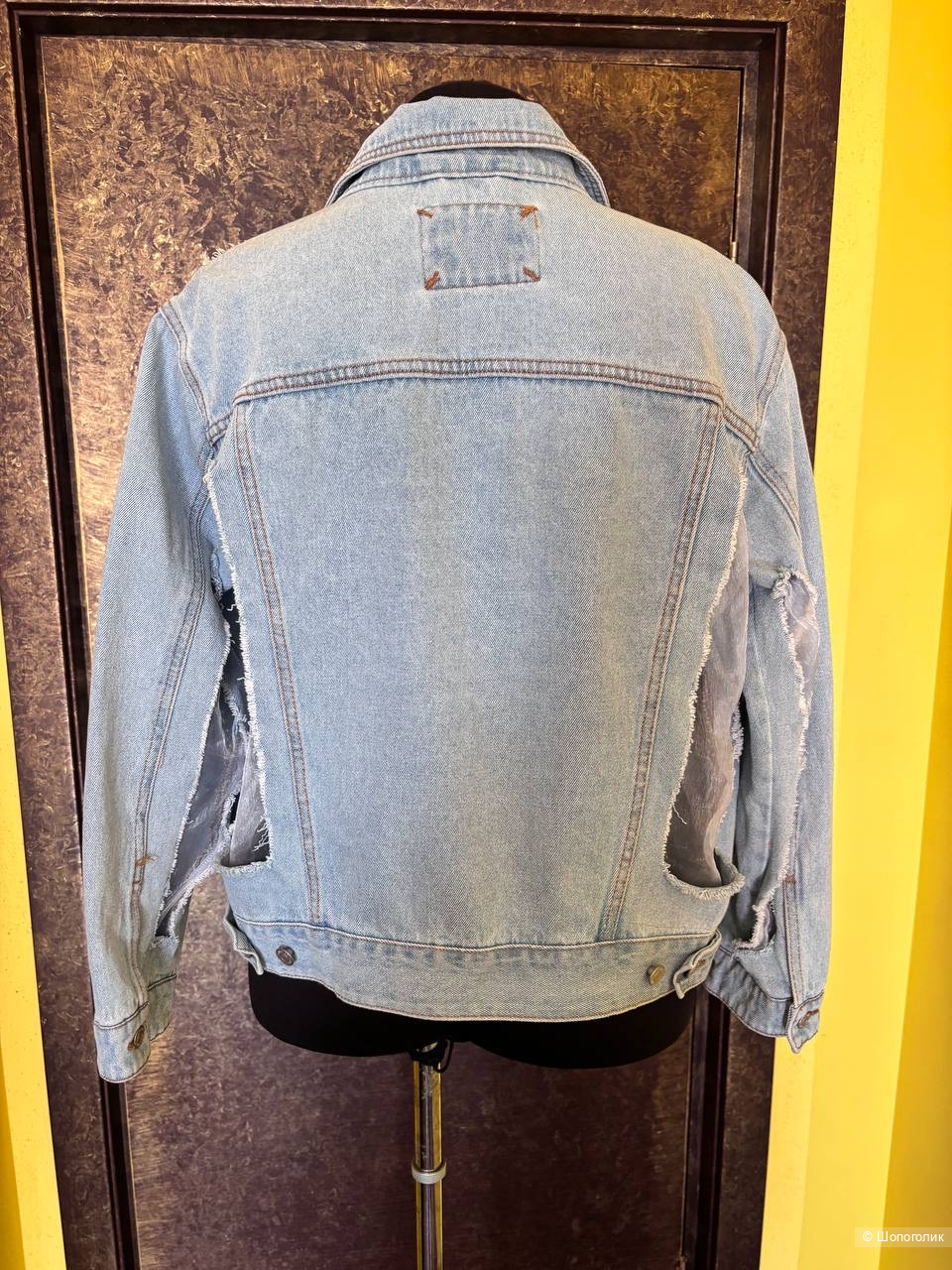 Джинсовая куртка Pull&Bear, размер L.