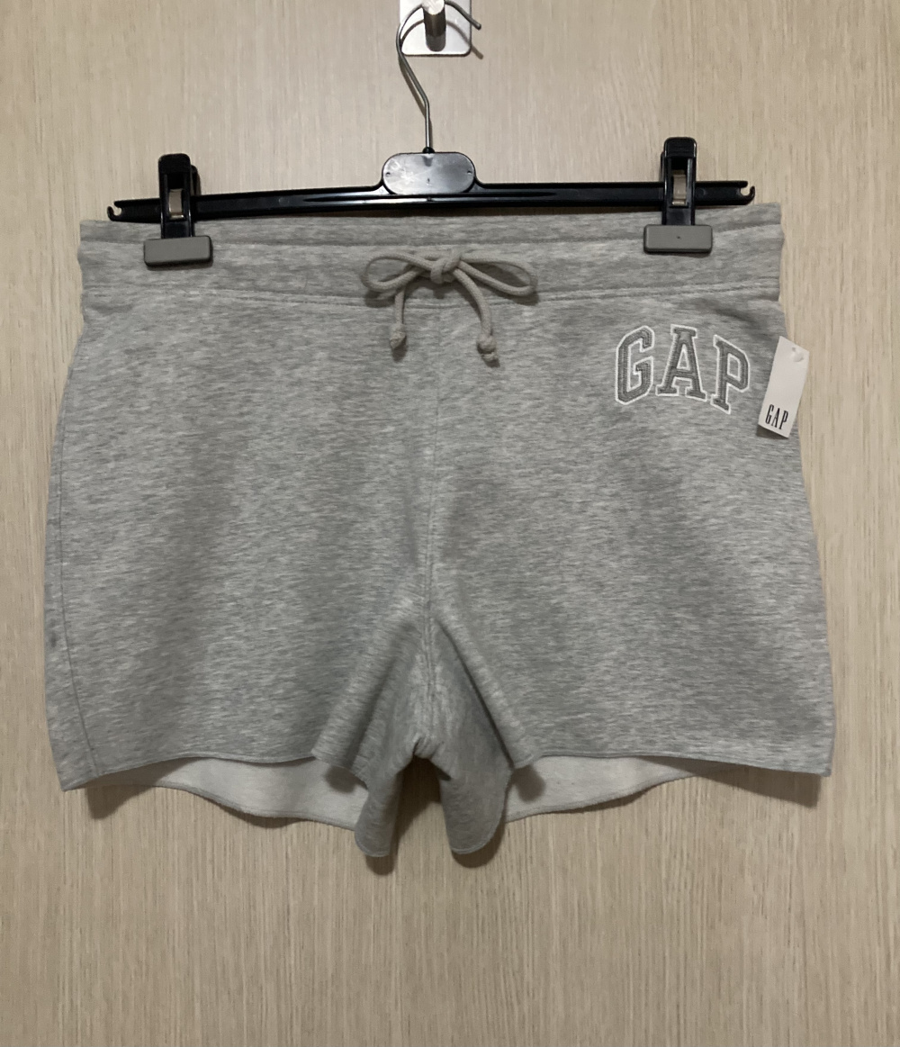 Шорты “ Gap ” M-L размер