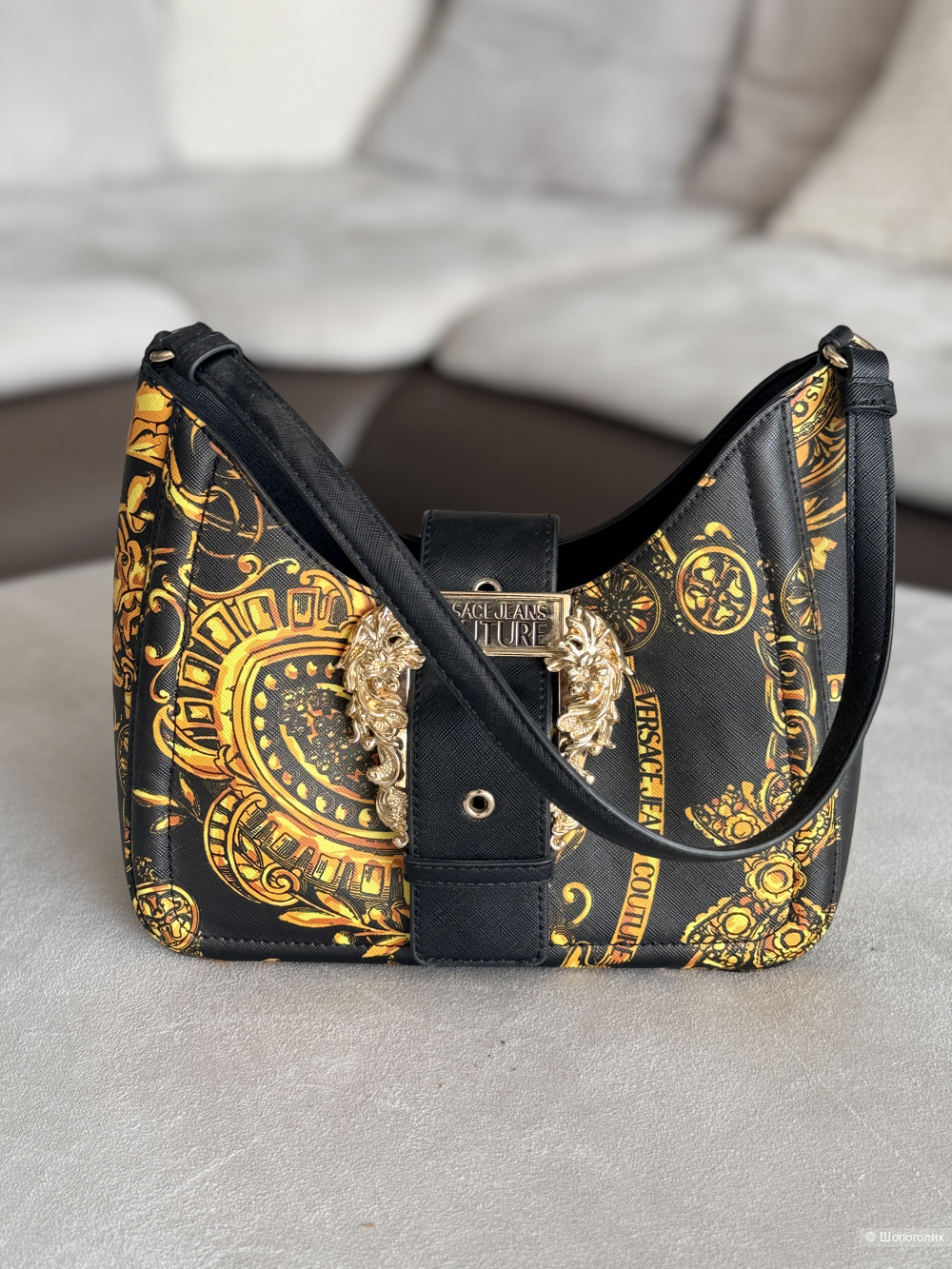 Сумка Versace Jeans Couture .