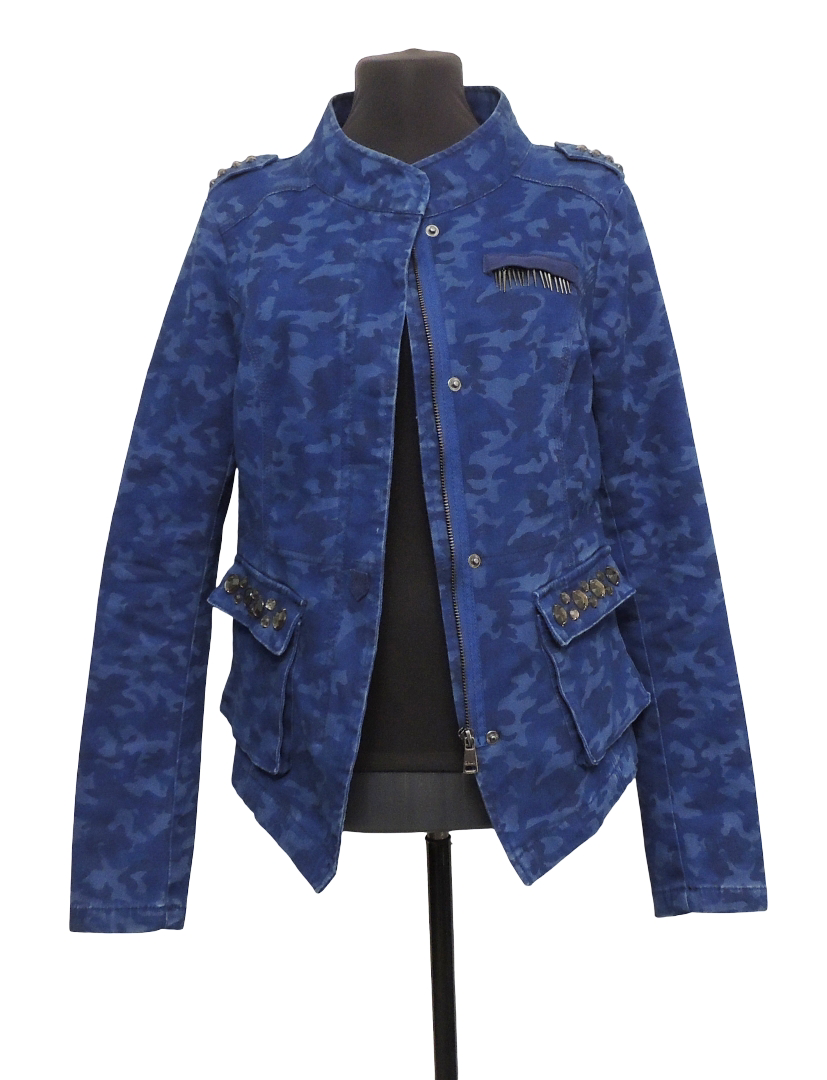 Пиджак Only. 42 размер