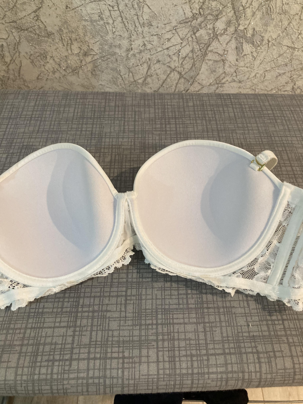 Бюстгальтер «Lormar», размер 4