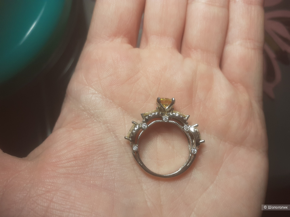 Кольцо ювелирное, размер 17