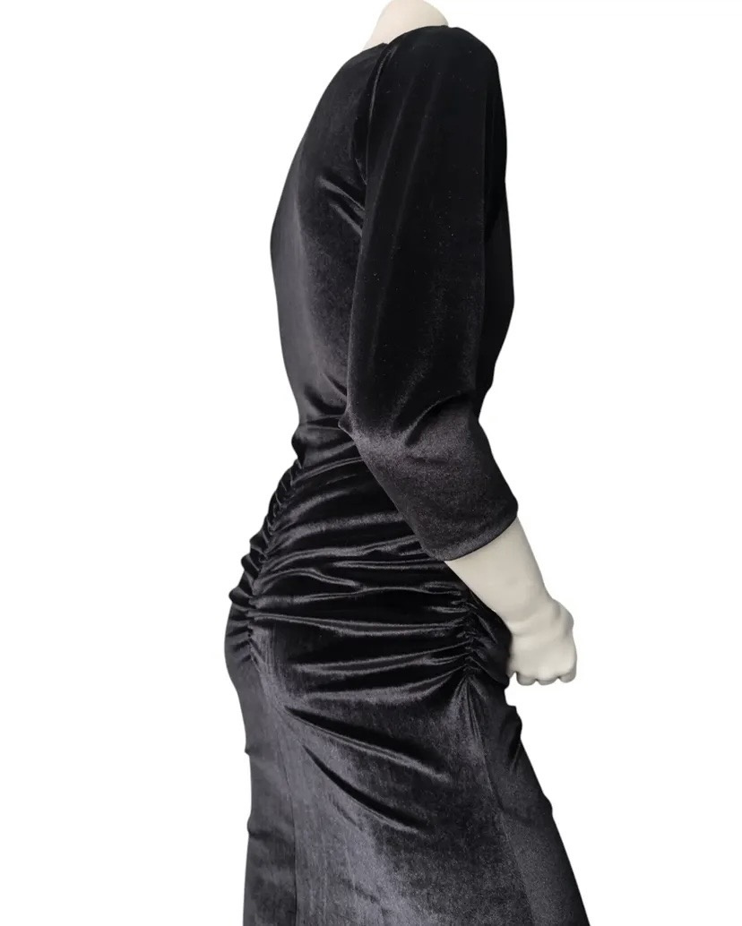 Платье Noname L