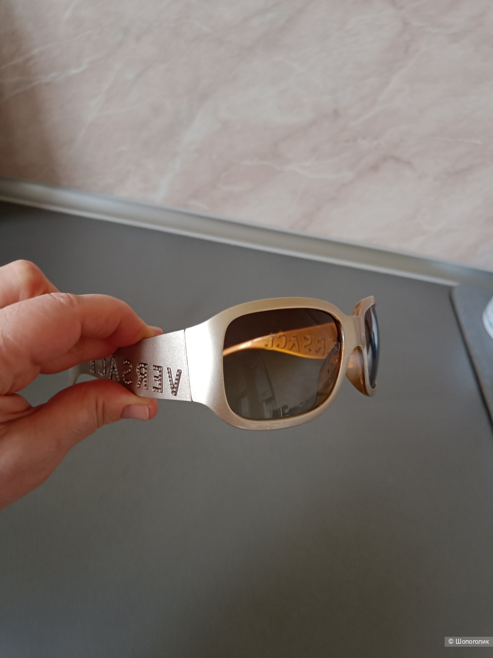 Солнцезащитные очки  Versace (строго оригинал!).
