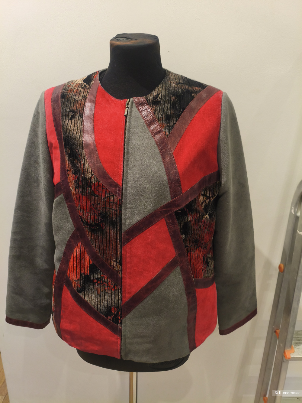 Куртка Dinoz размер 42 евро