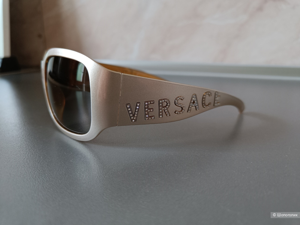 Солнцезащитные очки  Versace (строго оригинал!).