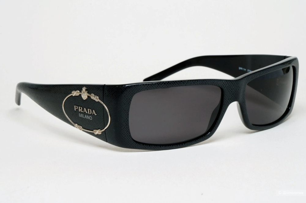 Солнцезащитные очки Prada (строго оригинал!).