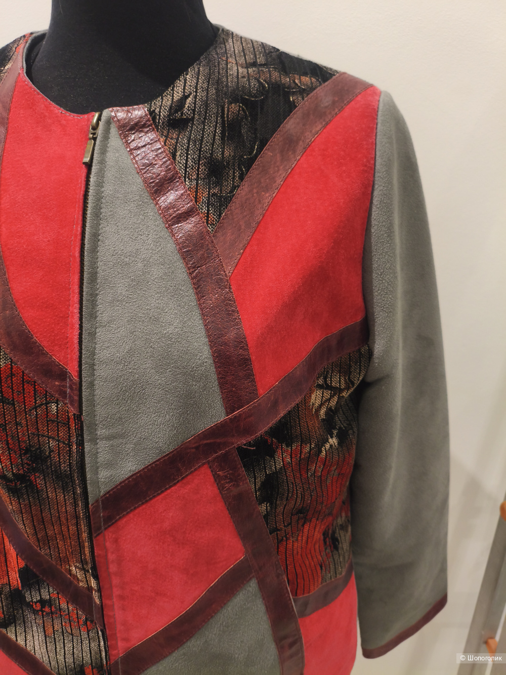 Куртка Dinoz размер 42 евро