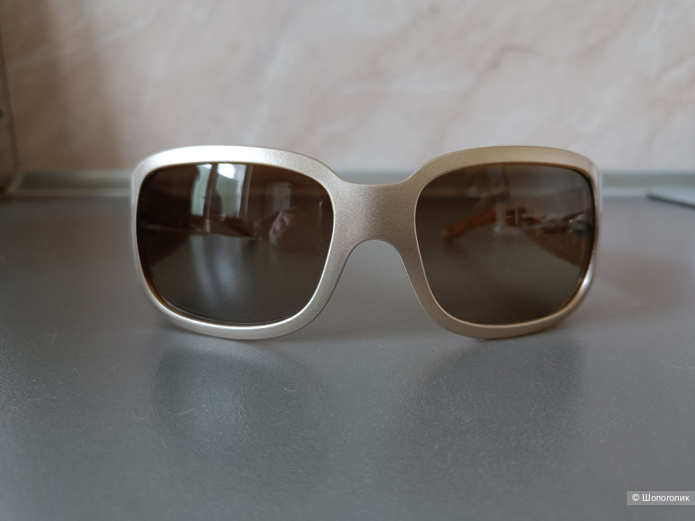 Солнцезащитные очки  Versace (строго оригинал!).
