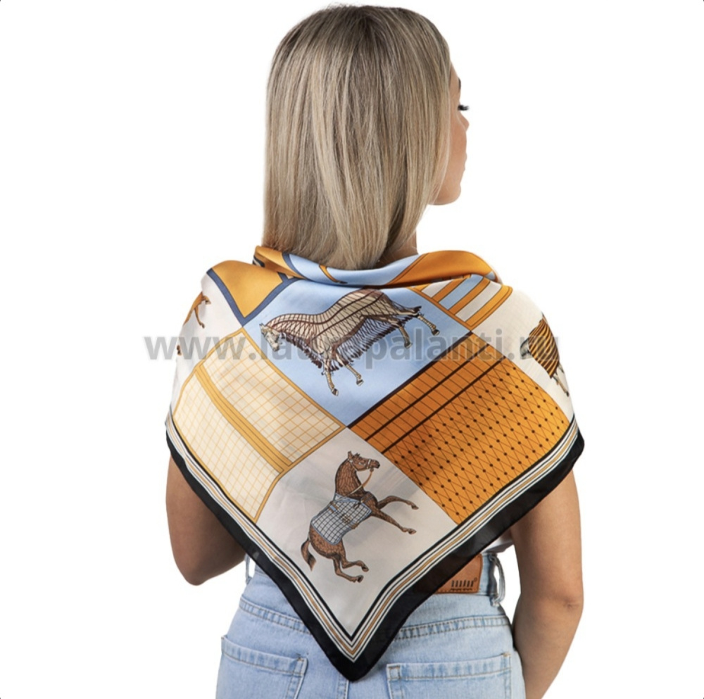 Платок "Лошади" 65-70см