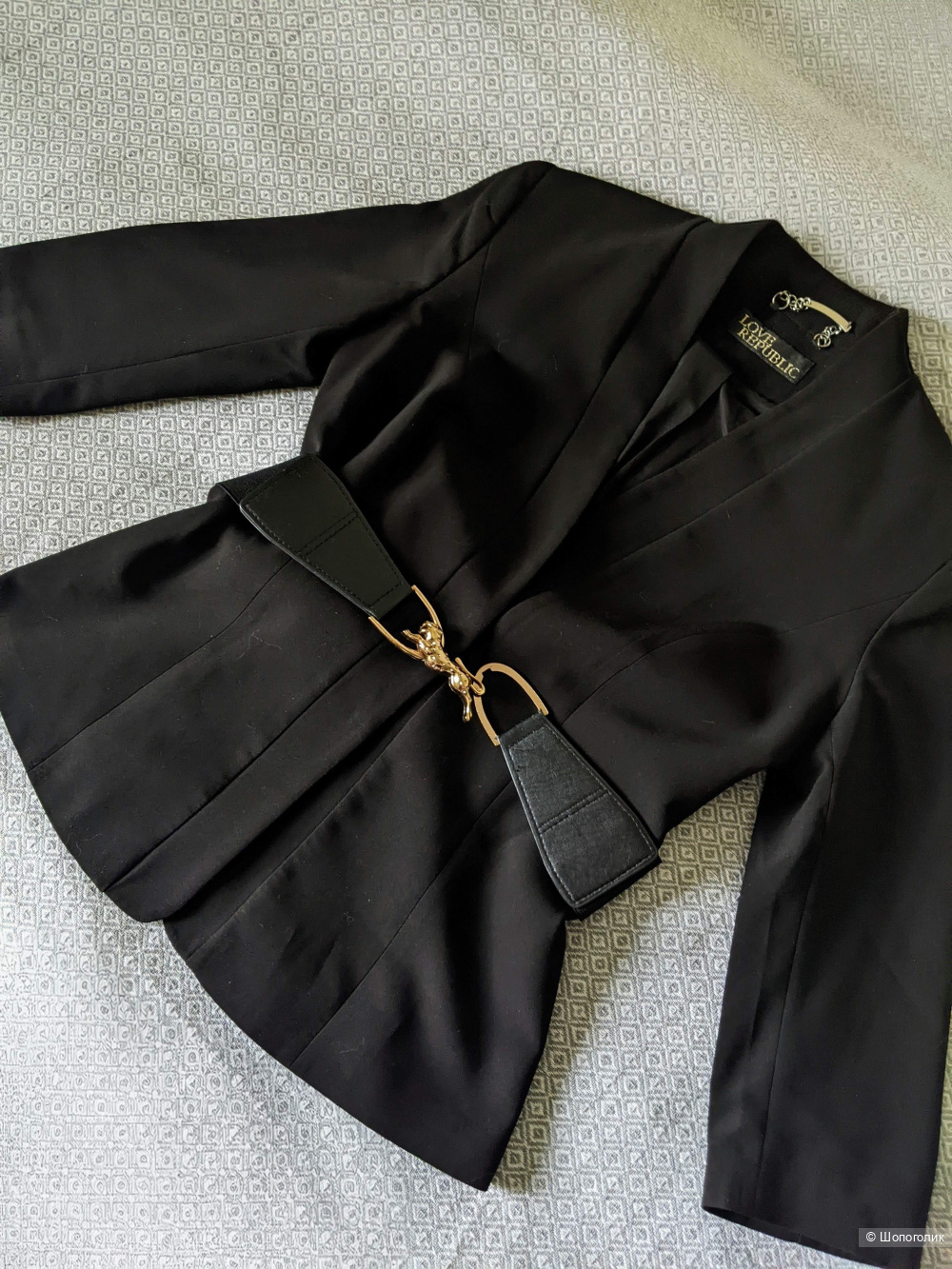 Пиджак с ремнём  Love Republic (S)