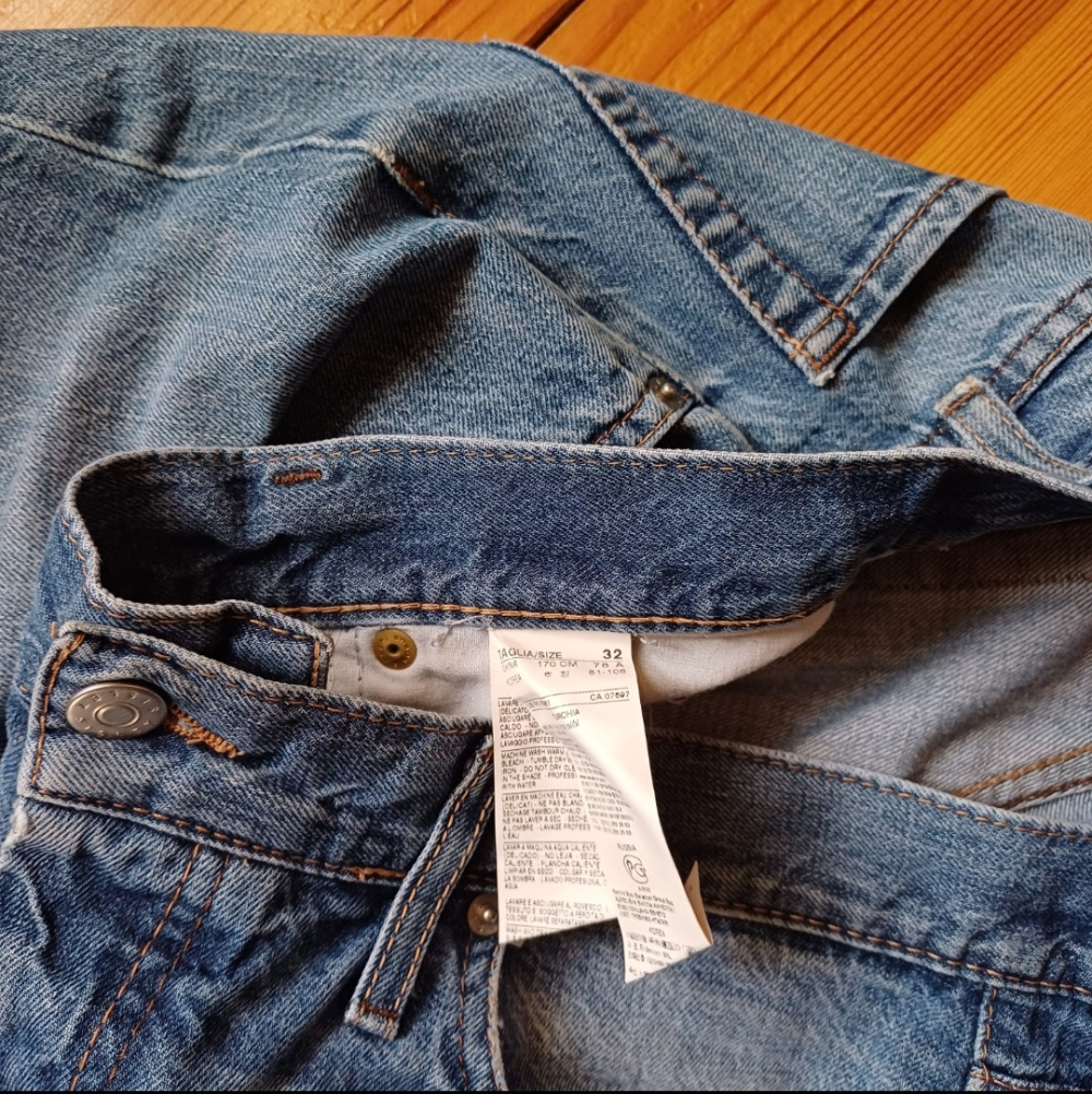 Джинсы Sisley, 32 размер.