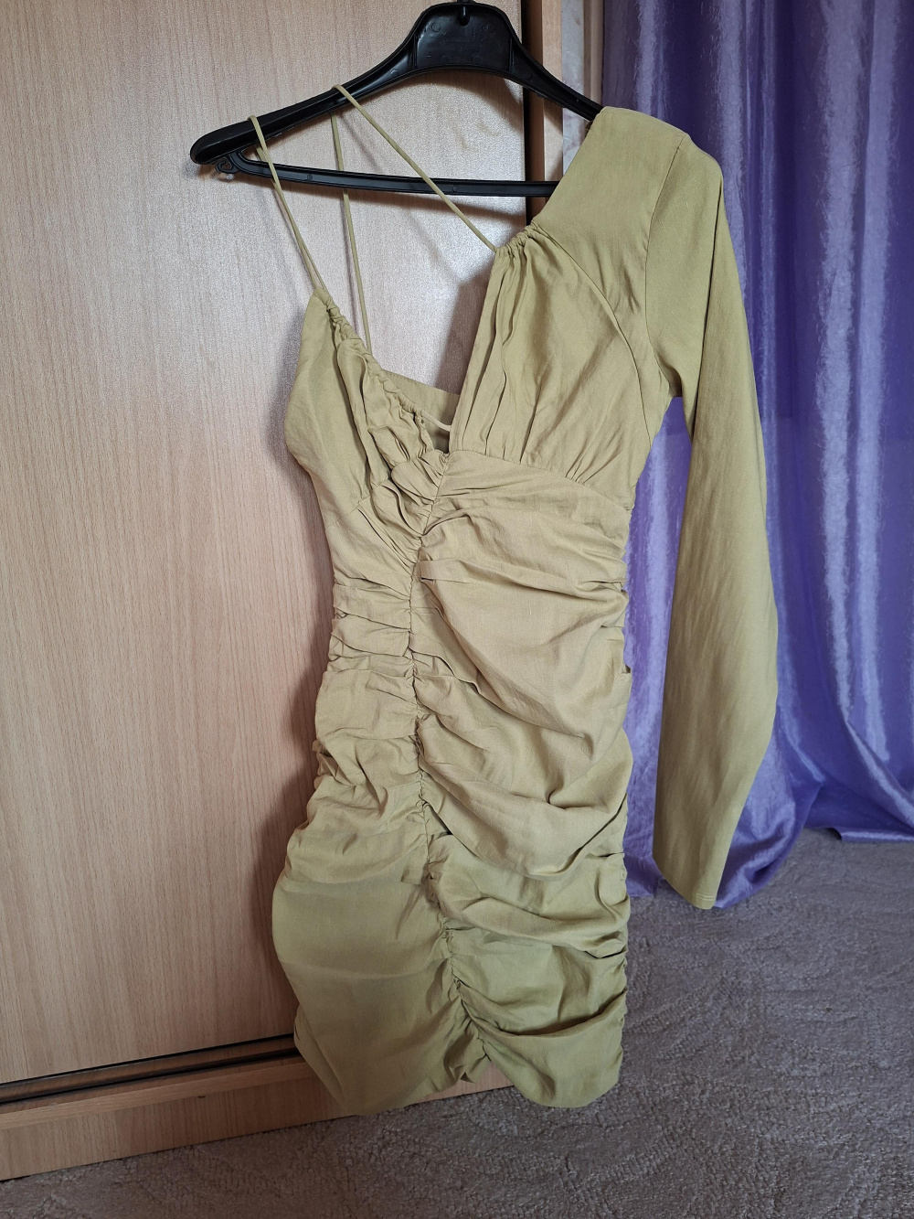 Платье zara 40-42-44