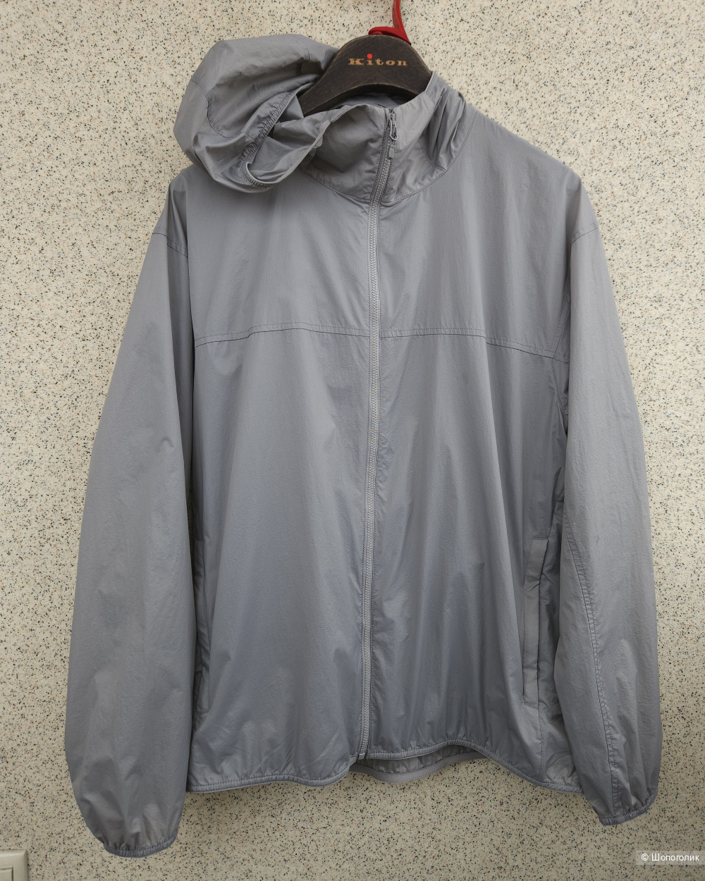 Ветровка Uniqlo, M
