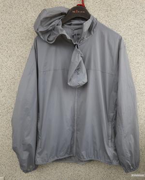 Ветровка Uniqlo, M