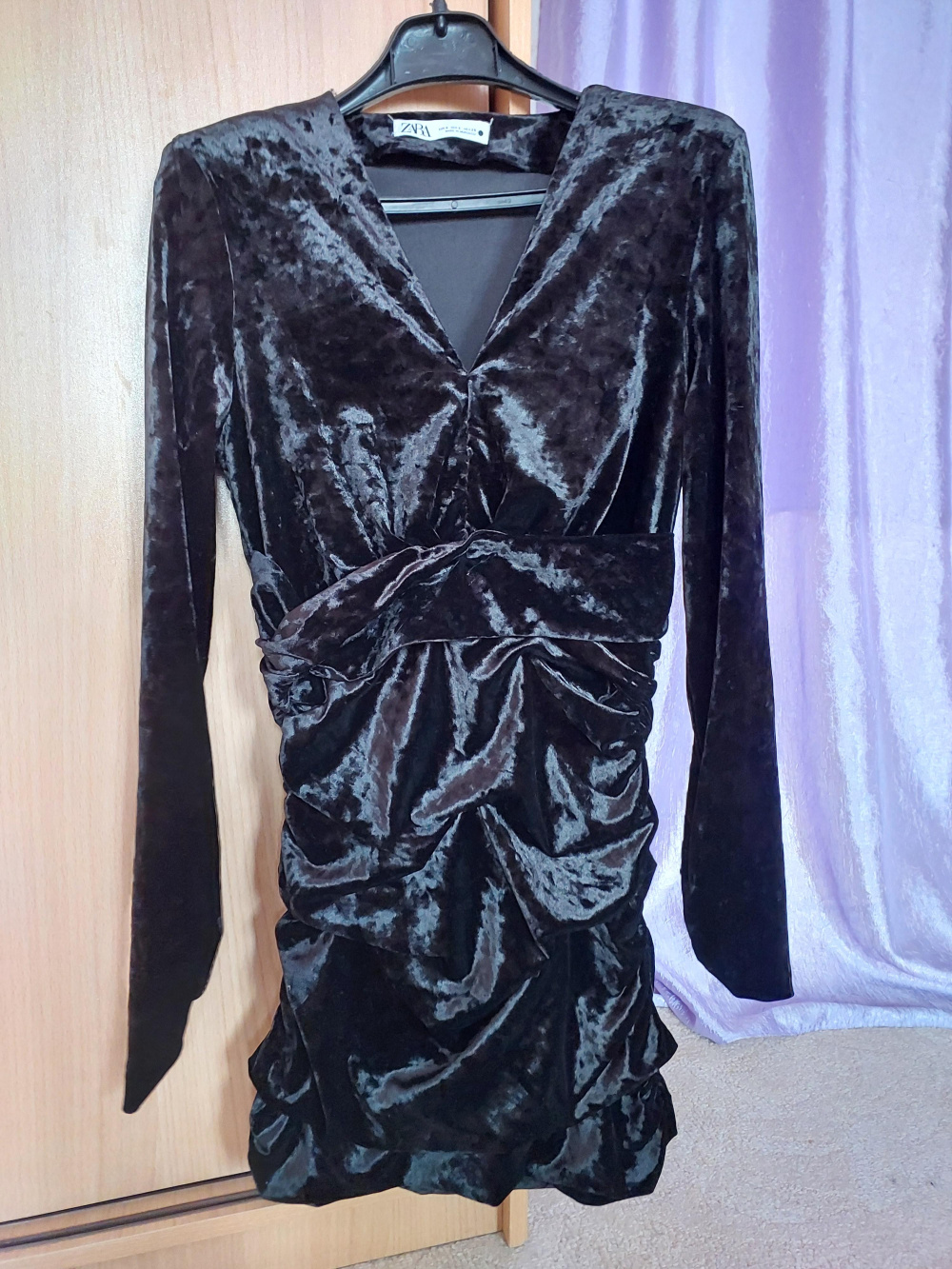 Платье zara 42-44