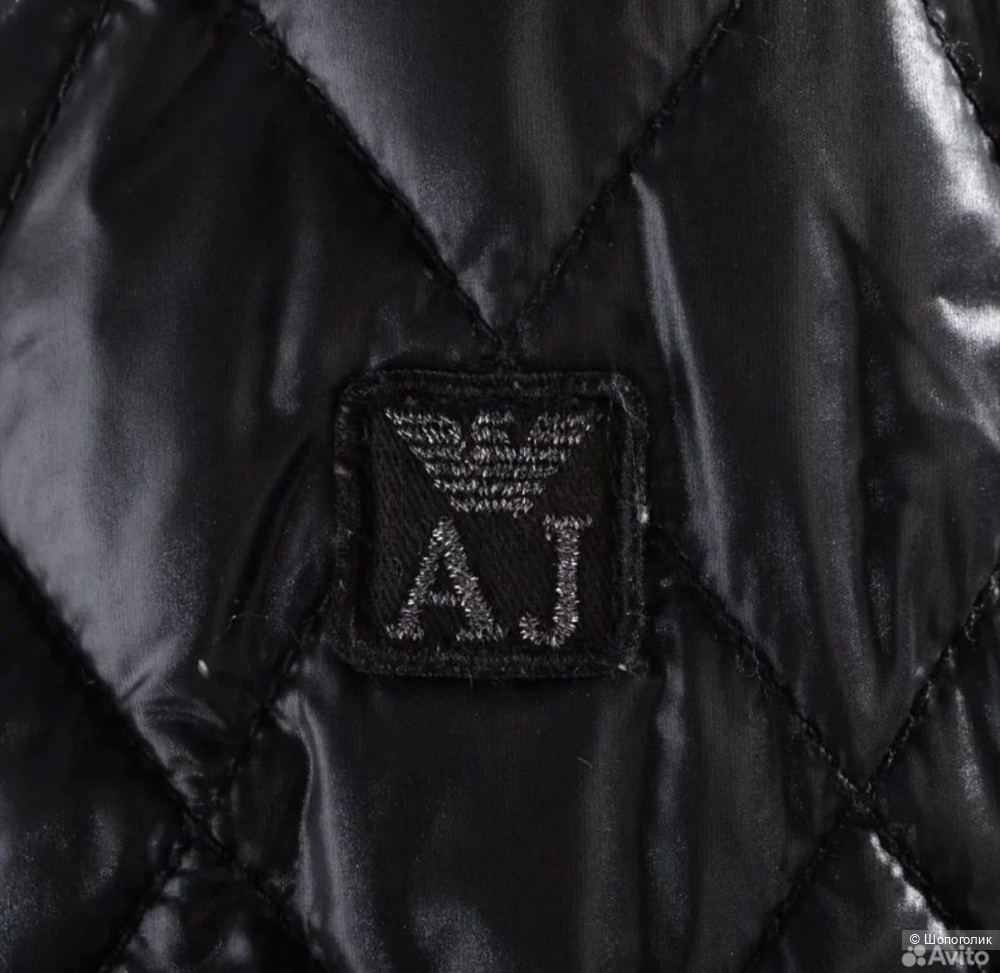 Куртка Armani размер 40