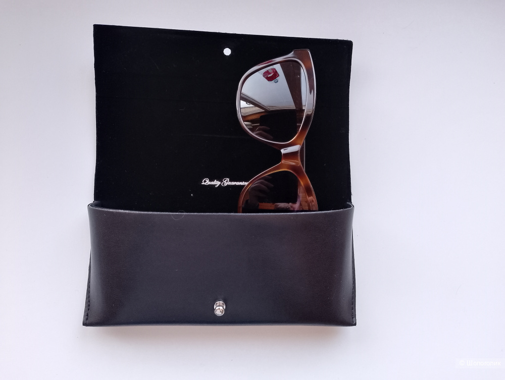 Солнцезащитные очки Dior