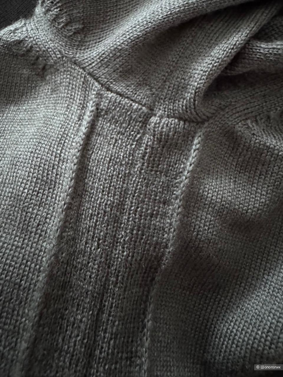 Джемпер Hugo Boss, р-р L, 46/48