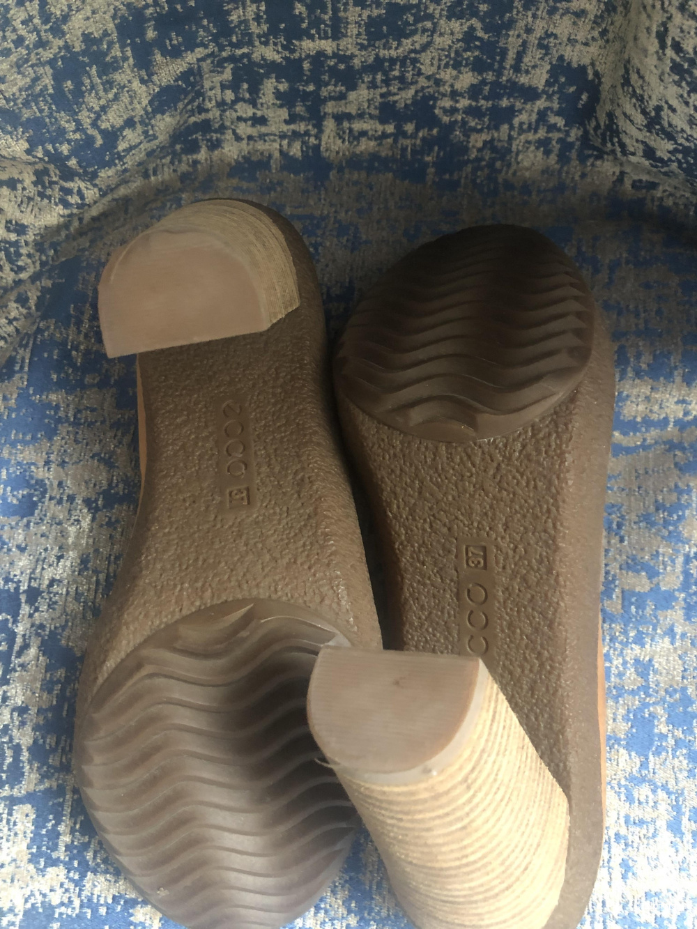 Лоферы на каблуке ф.Ecco разм 37