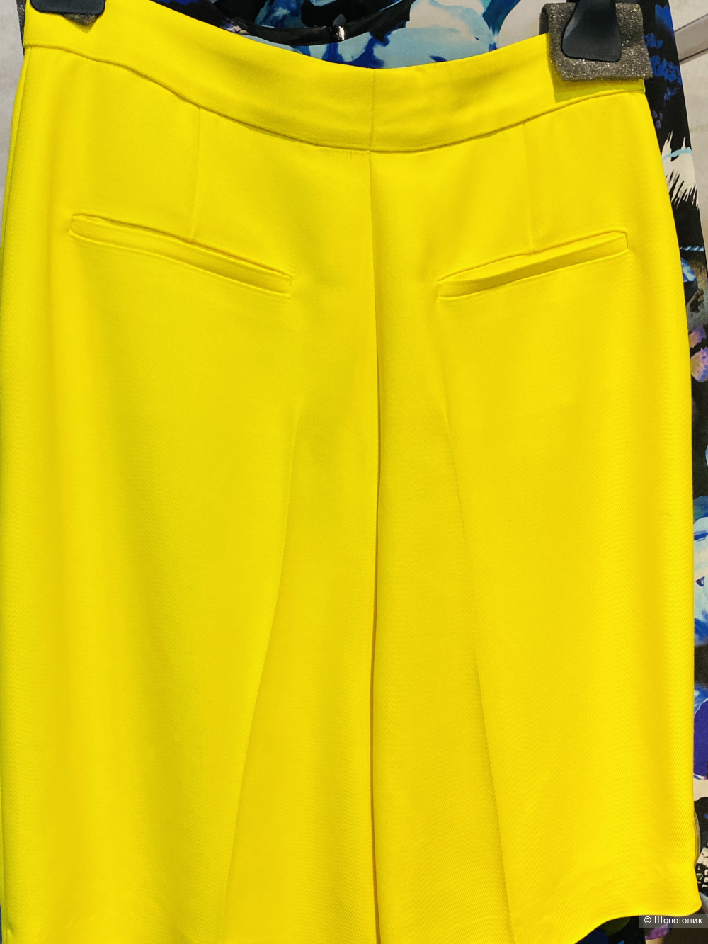 Шикарные шорты Escada- 42-44-46 и 50-52-54