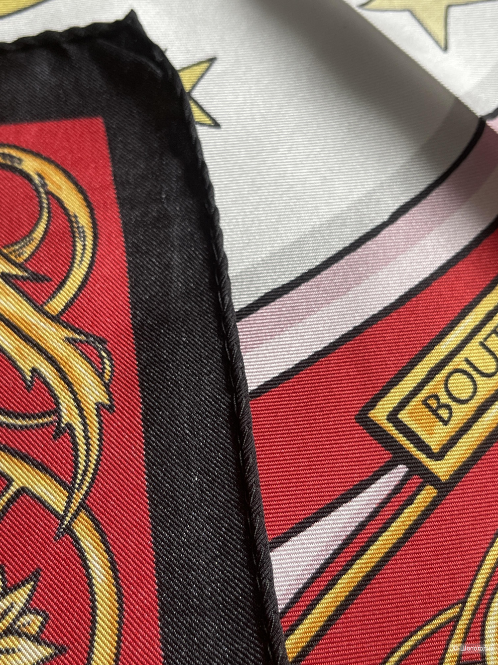 Шелковый платок Moschino