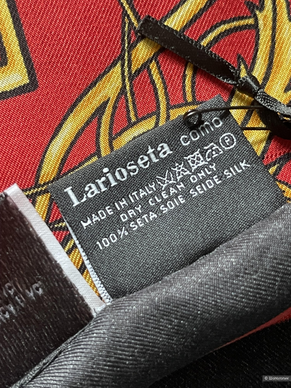 Шелковый платок Moschino