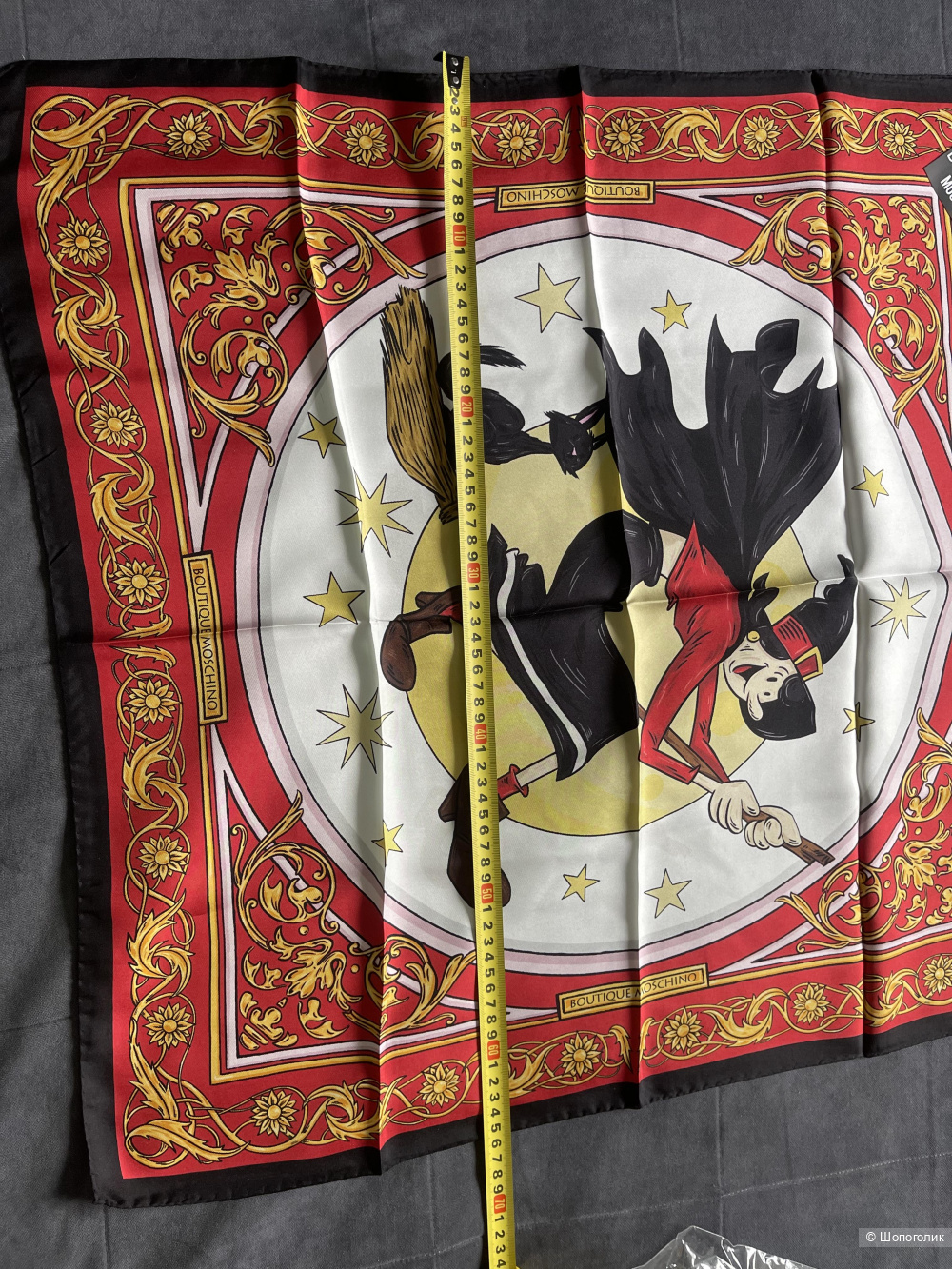 Шелковый платок Moschino