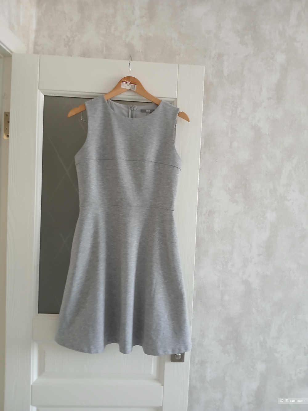 Платье Uniqlo р.м