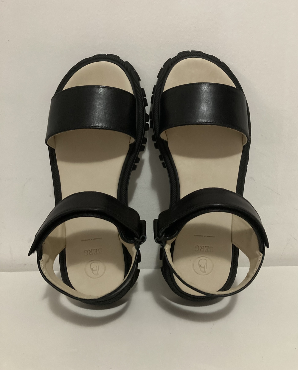 Сандалии “ Berg ”, 39 размер