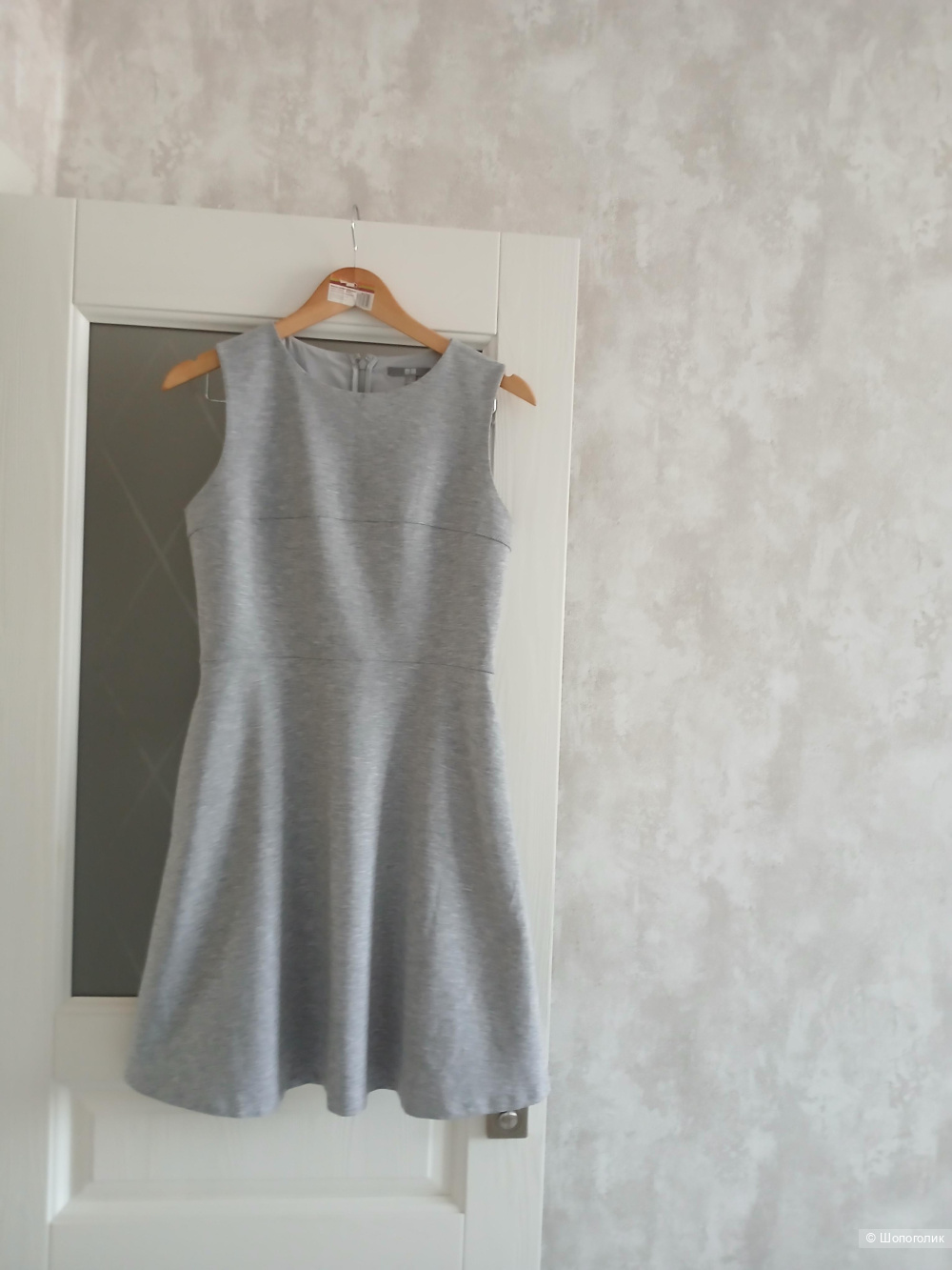 Платье Uniqlo р.м