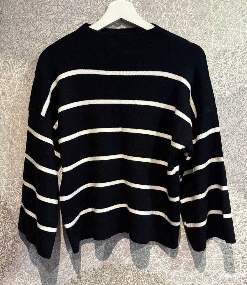 Женский джемпер, размер- 44-46