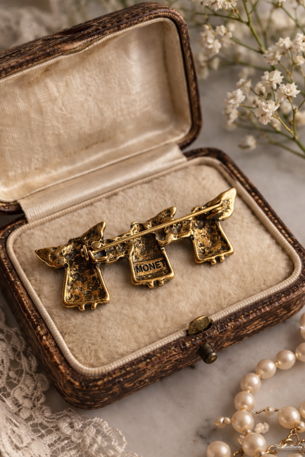 Винтажная брошь Monet