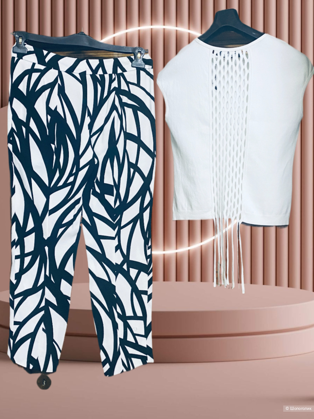 Шикарный комплект брюки Escada  +блузон- 44-46