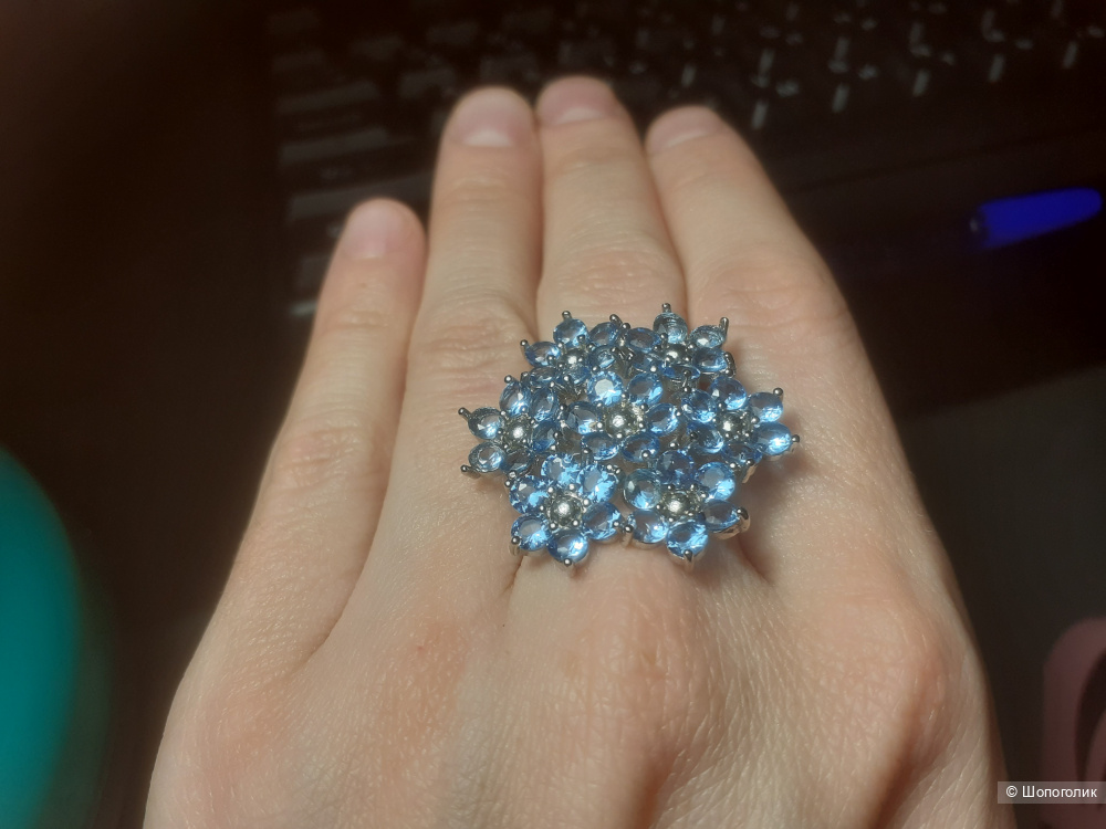 Кольцо с танзанитами, размер 18